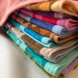 حوله دست و صورت برند فاضل مدل چاپی کوکب سایز 30x 60 سامتی متر