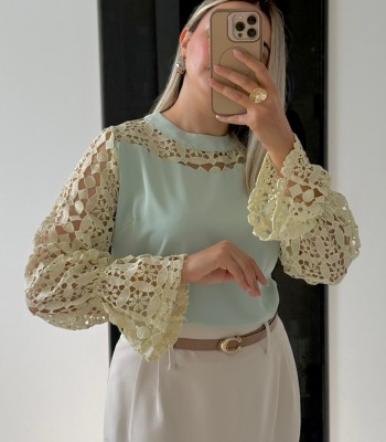 شومیز مجلسی زنانه مدل رونیسا( ایراد دار)