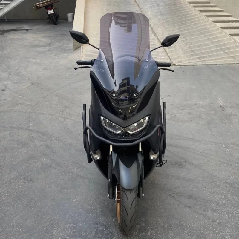 موتور سیکلت یاماها NMAX ۱۵۵ سی سی با طلق و گارد (کارکرده)