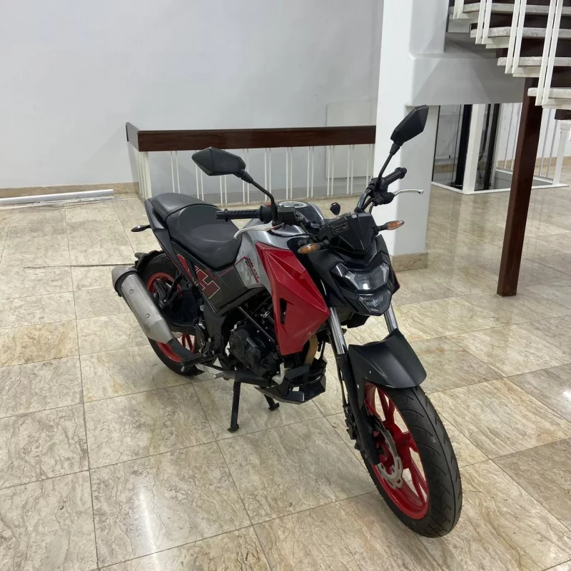 موتور سیکلت sym مدل NA 200 قرمز نقره(کارکرده)