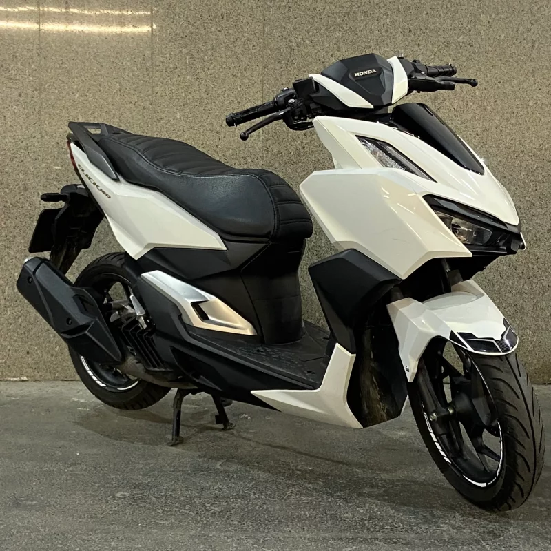 موتور سیکلت هوندا  کلیک ۱۶۰ مدل ۱۴۰۲(کارکرده)
