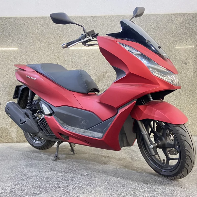 موتور سیکلت هوندا PCX 160  قرمز مدل 1402 (کارکرده)