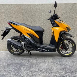 موتور سیکلت هوندا کلیک 150i مدل ۹۹(کارکرده)