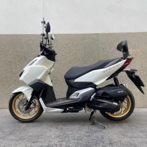 موتور سیکلت هوندا کلیک ۱۶۰ مدل ۱۴۰۲ abs (کارکرده)