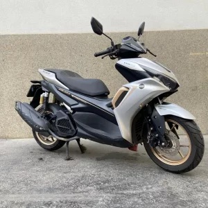 موتور سیکلت طرح آيروکس مدل 1402(کارکرده)