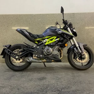 موتور سیکلت کیو جی اس آر کی ۲۵۰ دو سیلندر مدل ۱۴۰۲(در حد صفر)