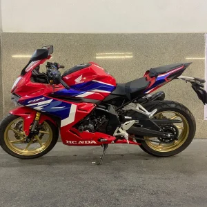 موتور سیکلت هوندا CBR250 RR فول مدل 1402