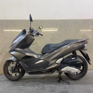 موتور سیکلت هوندا PCX 150 مدل 1400 (کارکرده)