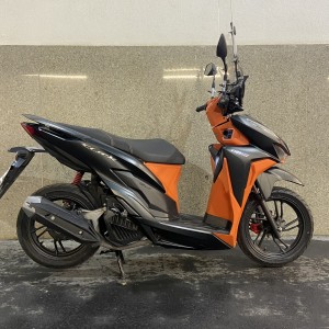 موتور سیکلت هوندا  کلیک 150I مدل99 (کارکرده)