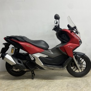 موتور سیکلت هوندا ADV 160 مدل ۱۴۰۲ (کارکرده)