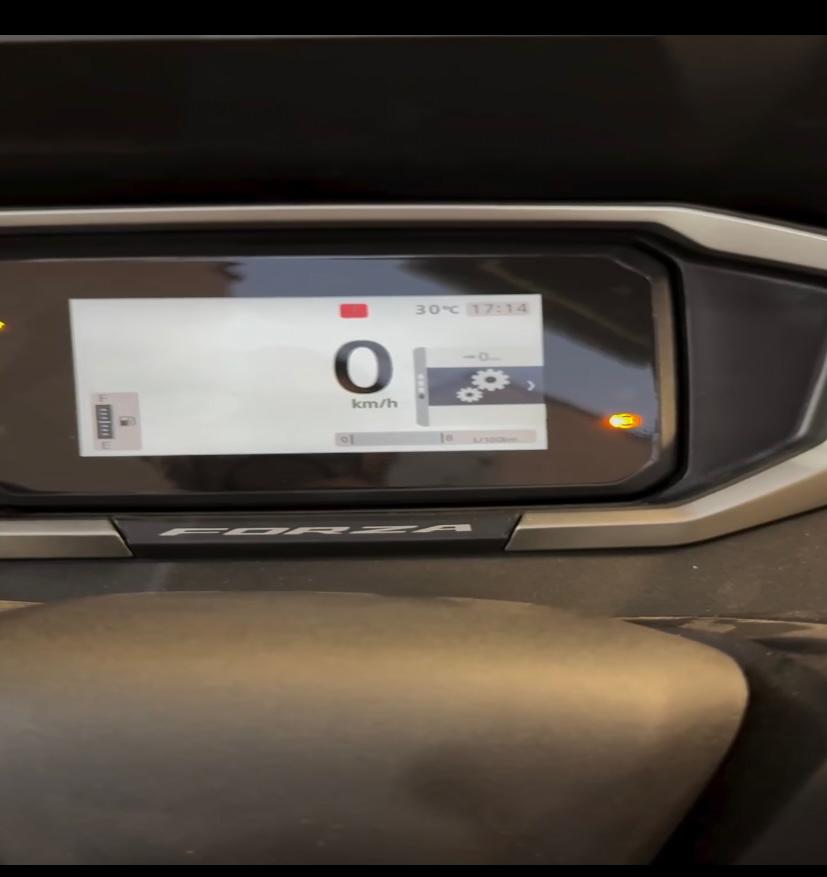 روش اتصال به مانیتور ADV 350