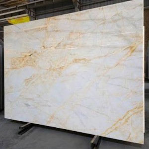 سنگ چینی الیگودرز رگه طلایی