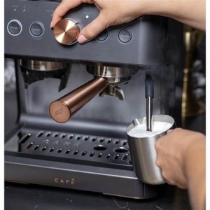 اسپرسوساز نیمه‌اتوماتیک کفه Café مدل C7CESAS3RD3