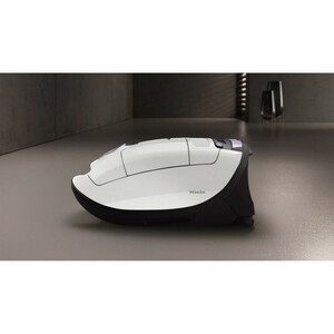 جاروبرقی میله مدل C3 Active Parquet SGDF3