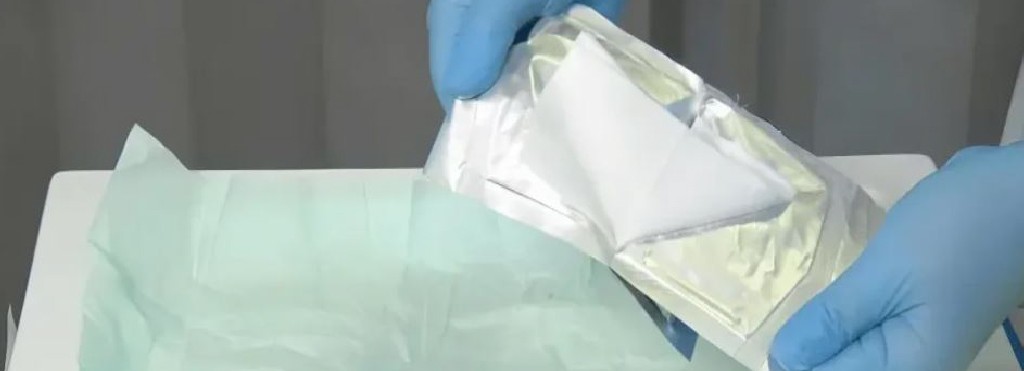 درمان زخم با محصولات برپایه پلیمرهای زیستی مبتنی بر ترکیبات طبیعی، سلول‌های بنیادی و miRNA