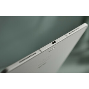 تبلت 13 اینچ اپل مدل IPad Pro 2025 M5 Wi-Fi ظرفیت 256 گیگابایت و رم 12 گیگابایت، رزولوشن دوربین 12 مگاپیکسل، پشتیبانی از قلم و کیبورد