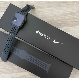 ساعت هوشمند اپل واچ سری 6 مدل 44mm Space Gray Aluminum Case with Nike Sport Band