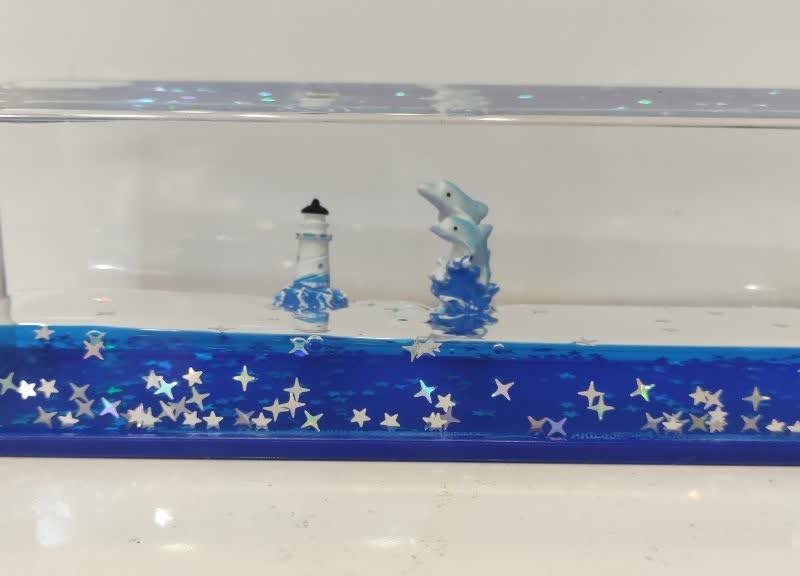 دکوراسیون شناور و کشتی غرق نشدنی