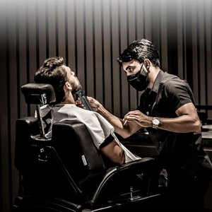 ماشین اصلاح موی صورت و بدن کیمی مدل KM-2299
