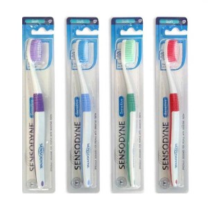 مسواک مناسب دندان‌های حساس سنسوداین مدل Soft ( تنوع رنگ رندوم )