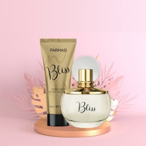 لوسیون مرطوب کننده بدن فارماسی مدل Bliss حاوی ویتامین E و گلیسیرین حجم ۱۰۰ میل