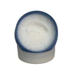 واکس مو آگیوا مدل Natural Look شماره 06 با فینیش طبیعی و انعطاف‌پذیری بالا حجم ۱۵۵ میل