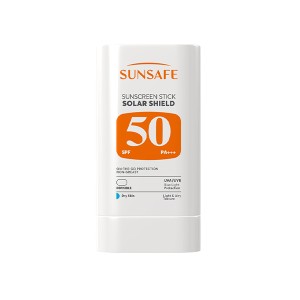 استیک ضد آفتاب بی‌رنگ و آبرسان سان سیف مدل SOLAR SHIELD با SPF50حاوی ترکیبات ضد آلودگی مناسب پوست‌های خشک وزن ۲۰ گرم