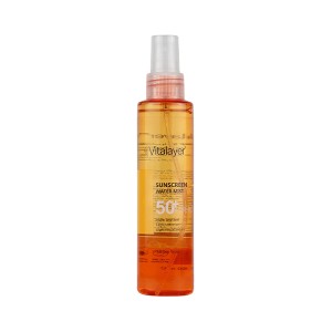 اسپری ضد آفتاب ویتالیر مدل Vitamin C با SPF50 روشن کننده و محافظت کننده مناسب انواع پوست حجم 150ml
