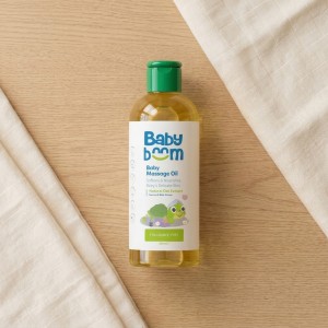 روغن ماساژ نوزادان و کودکان بیبی بوم حاوی روغن بادام شیرین و عصاره کالاندولا حجم ۲۵۰ میل