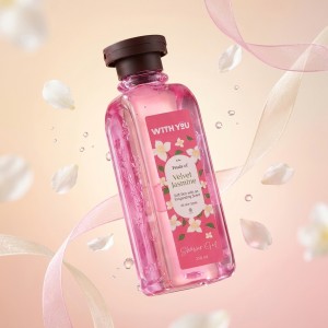 شامپو بدن ویت یو مدل Velvet Jasmine مناسب پوست حساس و خشک