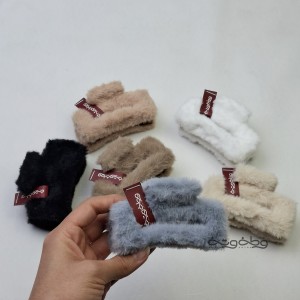 کلیپس پشمالو