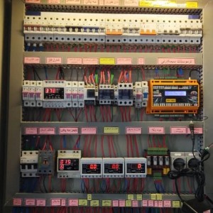 کنترلر هوشمند دما 4 سنسور