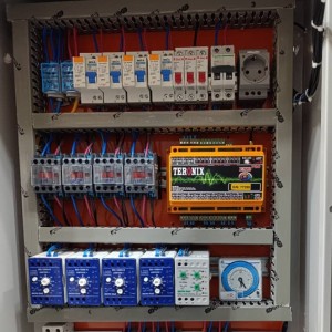 کنترل پیامکی 8 رله + ریموت