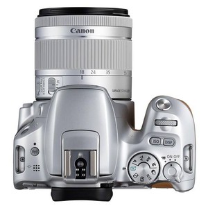 دوربین دیجیتال کانن مدل EOS 200D به همراه لنز EF-S 18-55 mm f/4.5-5.6 IS STM