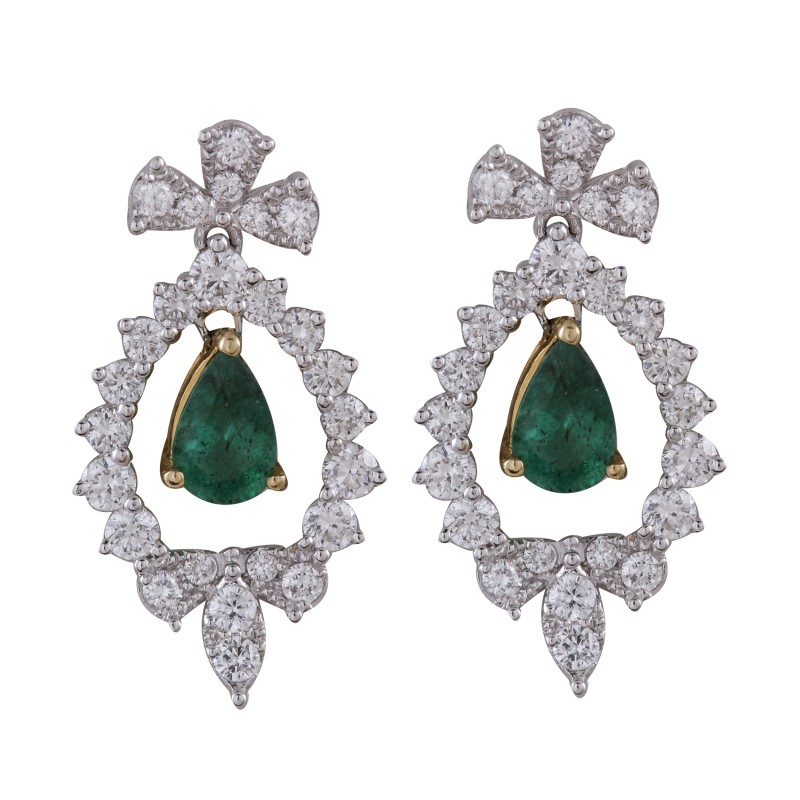 گوشواره طلا 18 عیار زنانه جواهری گاندی مدل A4784