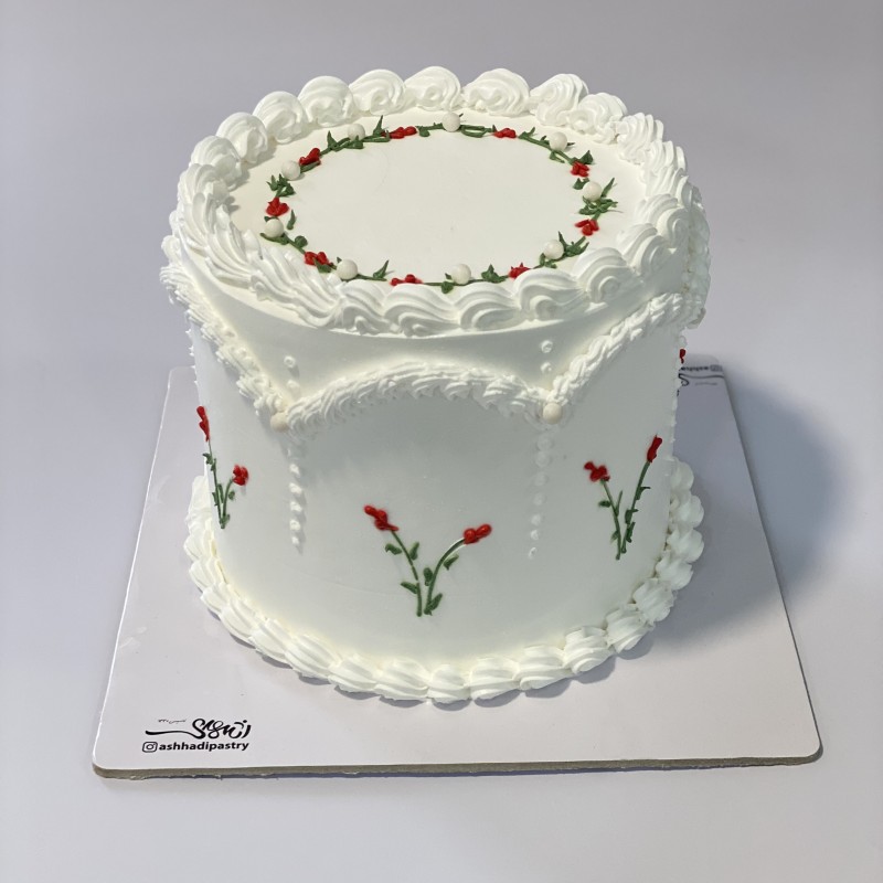 کیک کلاسیک سفید