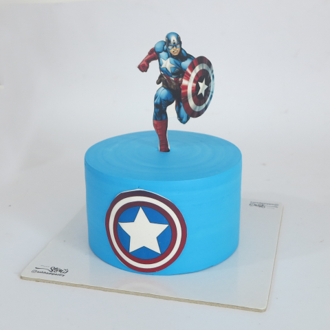 کیک کاپیتان آمریکا