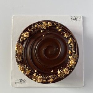 کیک شکلاتی فندقی