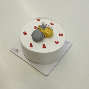 کیک دو نفره کد  V4