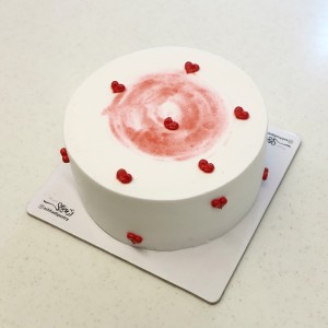 کیک  قلب خامه