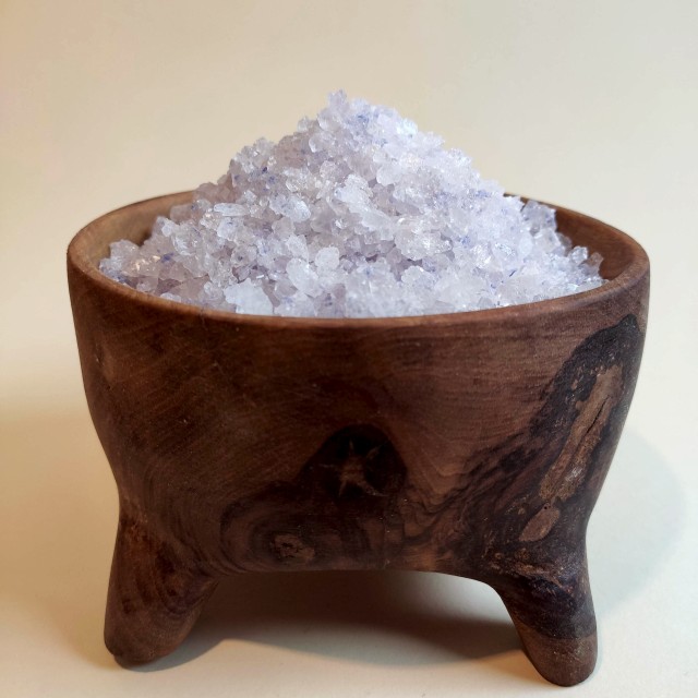 نمک آبی معدنی و درمانی تیارمزه
