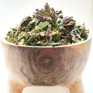 بادرنجبویه تیارمزه