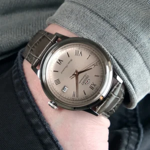 ساعت مچی مردانه اورینت مدل RA-AC0025N