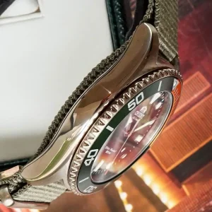 ساعت مچی مردانه اورینت مدل RA-AC0K04E00C