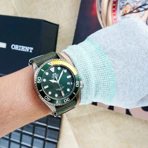 ساعت مچی مردانه اورینت مدل RA-AC0K04E00C