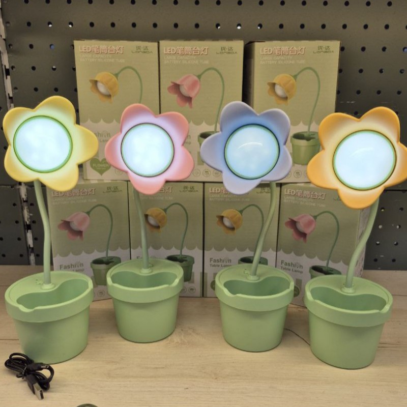 چراغ رومیزی جامدادی دار طرح گل