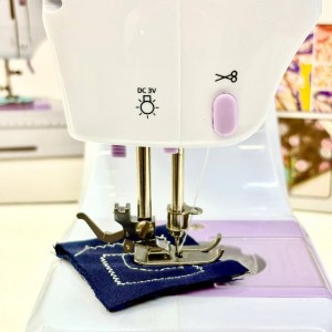 چرخ خیاطی برقی مدل Yasm 550A