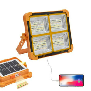 چراغ کمپینگ مدل پنل خورشیدی