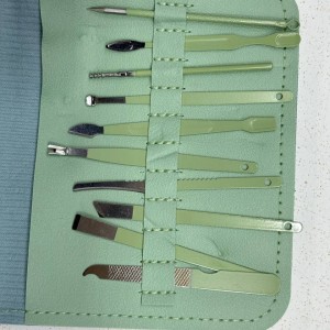 ست مانیکور و پدیکور مدل M-145 مجموعه 16 عددی