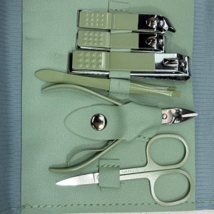 ست مانیکور و پدیکور مدل M-145 مجموعه 16 عددی